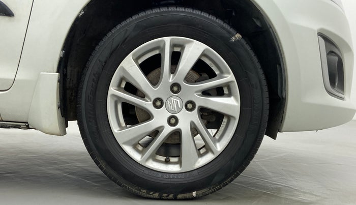 2015 Maruti Swift VDI ABS, Diesel, Manual, 57,387 km, Right Front Wheel