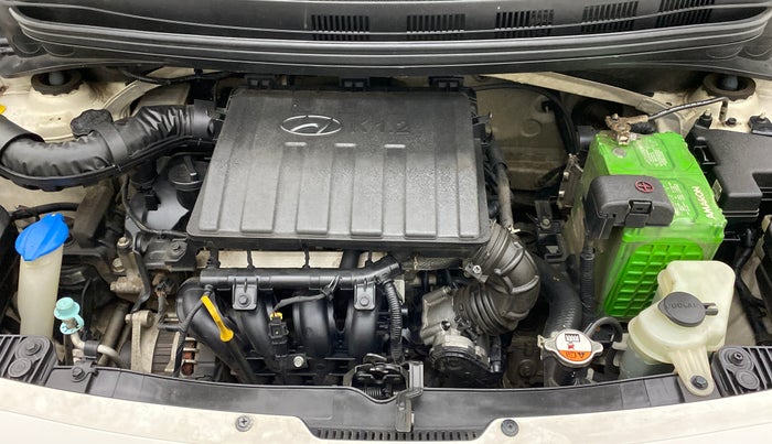 2016 Hyundai Grand i10 SPORTZ 1.2 KAPPA VTVT, Petrol, Manual, 36,393 km, Open Bonet
