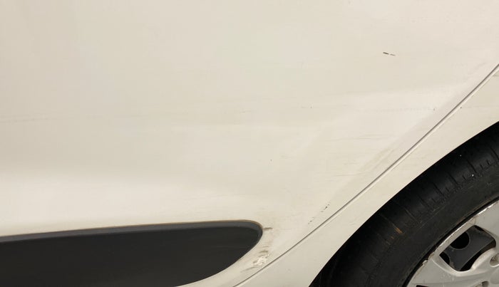2016 Hyundai Grand i10 SPORTZ 1.2 KAPPA VTVT, Petrol, Manual, 36,393 km, Rear left door - Minor scratches