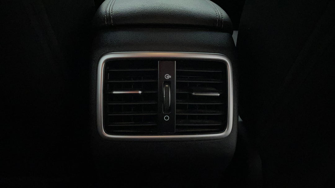 Rear A/C Vent
