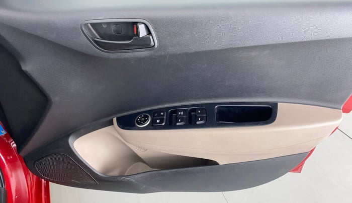 2017 Hyundai Grand i10 MAGNA 1.2 KAPPA VTVT, Petrol, Manual, 18,409 km, Driver Side Door Panels Control