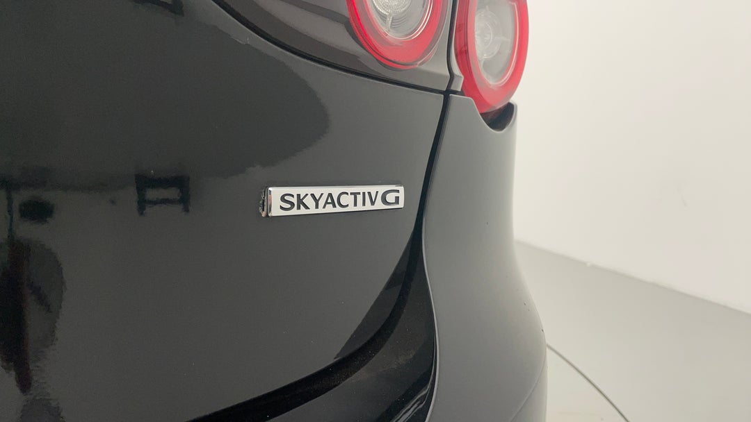 Badge (Boot Right Side)