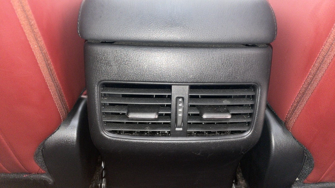 Rear A/C Vent