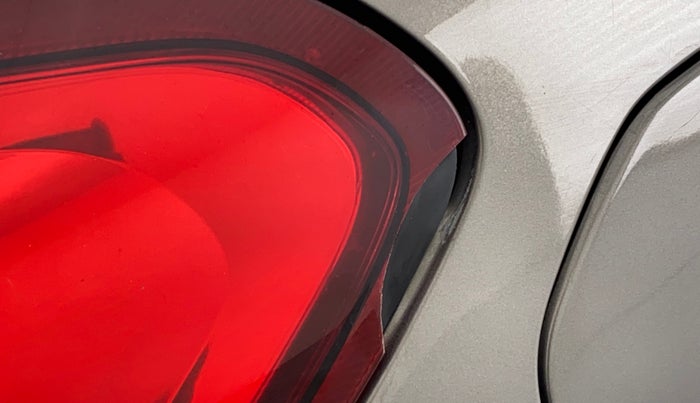 2019 Renault Kwid RXL, Petrol, Manual, 23,359 km, Right tail light - Minor damage