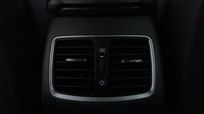 Hyundai Tucson-Rear AC Vents