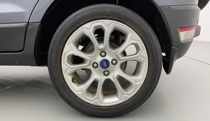 2018 Ford Ecosport TITANIUM + 1.5L DIESEL, Diesel, Manual, 1,04,970 km, Left Rear Wheel
