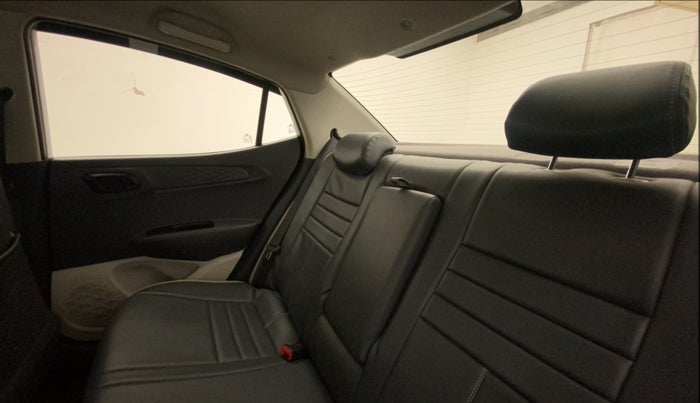 2021 Hyundai AURA S 1.2 CNG, CNG, Manual, 66,479 km, Right Side Rear Door Cabin