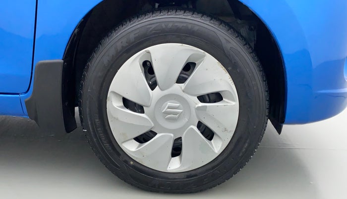 2017 Maruti Celerio ZXI D, Petrol, Manual, 40,215 km, Right Front Wheel