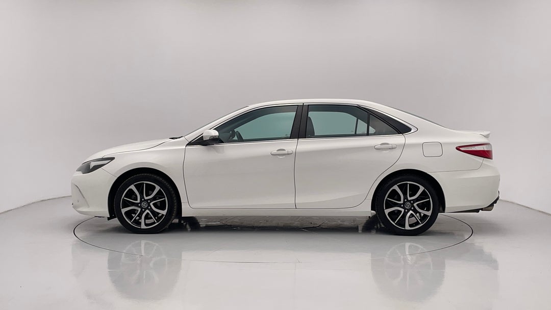 2017 Toyota Camry Atara Sx, Automatic, 169573 km, Left Side View