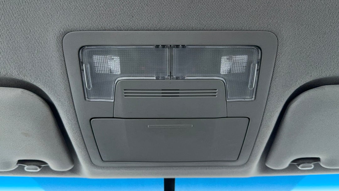 2017 Toyota Camry Atara Sx, Automatic, 169573 km, On-Roof Controls/Sunglass holder