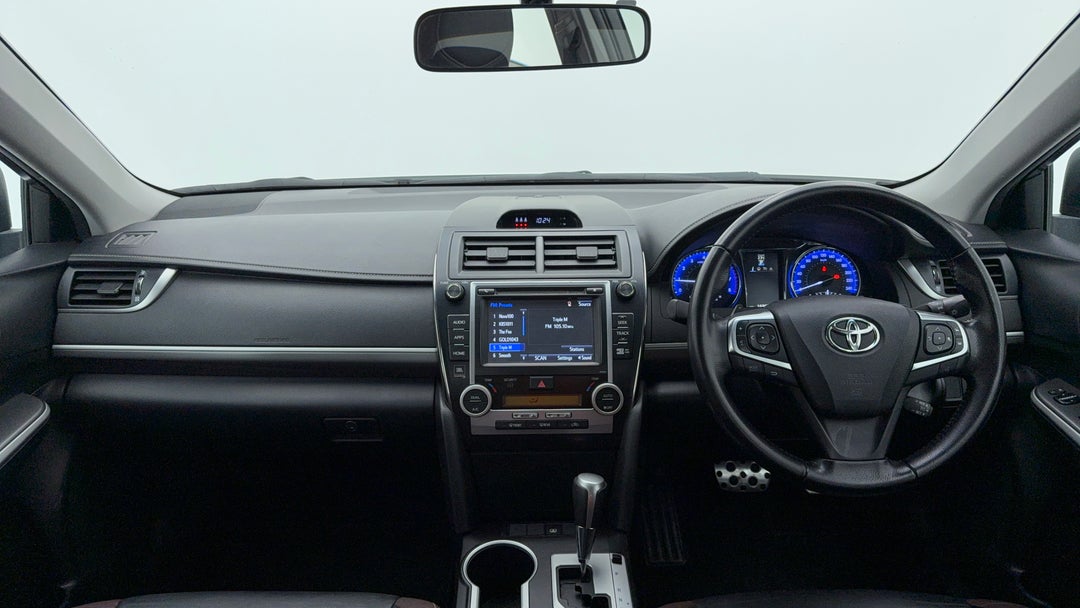 2017 Toyota Camry Atara Sx, Automatic, 169573 km, Dashboard View