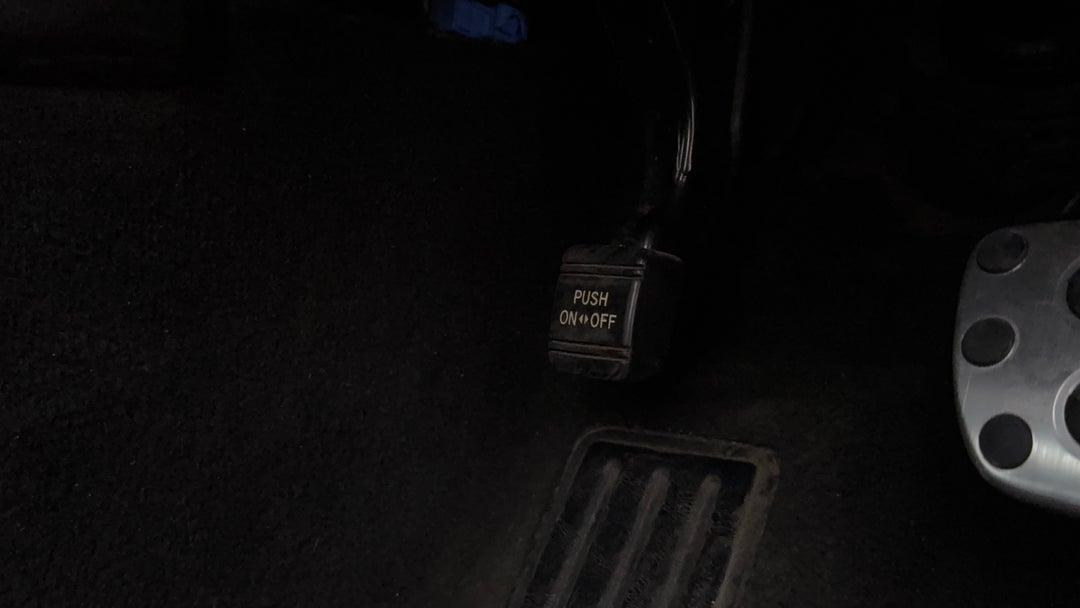 2017 Toyota Camry Atara Sx, Automatic, 169573 km, Handbrake