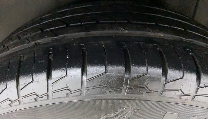 2019 Maruti S Cross ZETA SHVS, Diesel, Manual, 22,308 km, Left Rear Tyre Tread