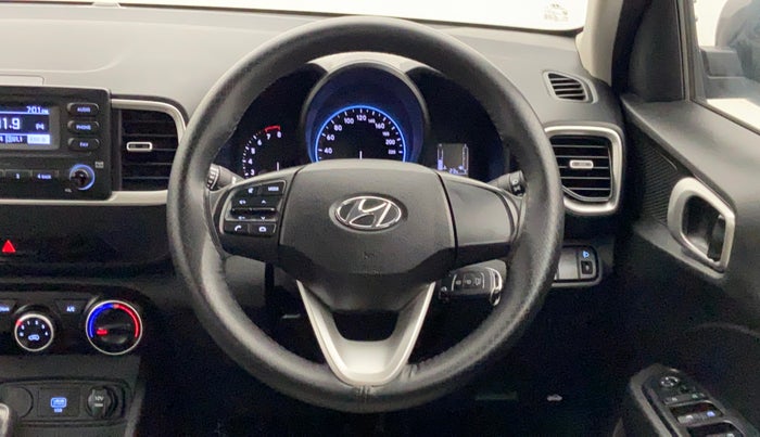 2020 Hyundai VENUE S MT 1.2 KAPPA, Petrol, Manual, 7,815 km, Steering Wheel