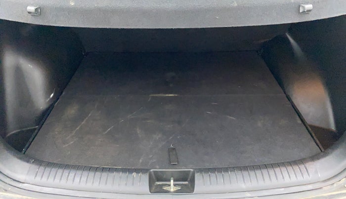 2019 Hyundai Creta 1.6 SX VTVT (O) EXECUTIVE, Petrol, Manual, 81,872 km, Boot Inside