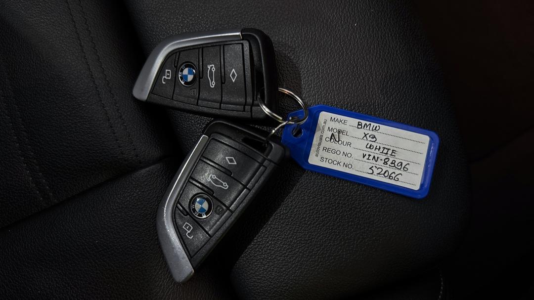 2020 BMW X3 xDrive30i M Sport, Automatic, 88243 km, Key Close-up