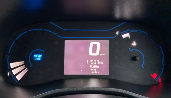 2019 Renault Kwid 1.0 RXT Opt, Petrol, Manual, 12,000 km, Odometer Image
