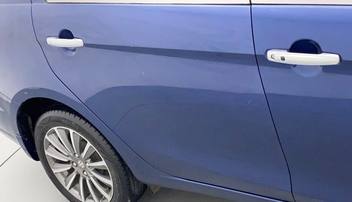 2018 Maruti Ciaz ALPHA 1.5 SHVS PETROL, Petrol, Manual, 62,041 km, Right rear door - Slightly dented