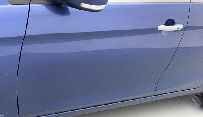 2018 Maruti Ciaz ALPHA 1.5 SHVS PETROL, Petrol, Manual, 62,041 km, Front passenger door - Slightly dented