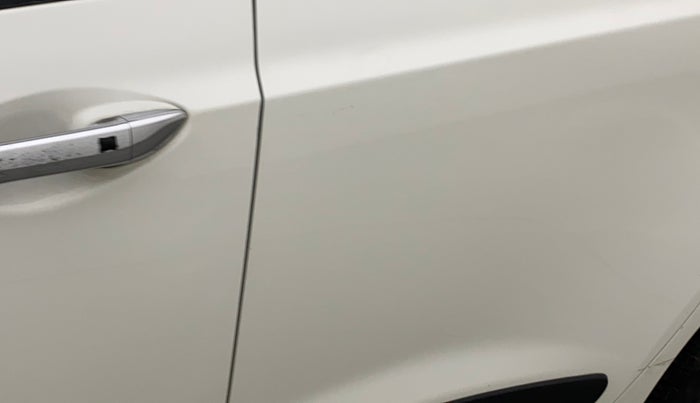 2016 Hyundai Grand i10 ASTA (O) 1.2 KAPPA VTVT, Petrol, Manual, 21,963 km, Rear left door - Minor scratches