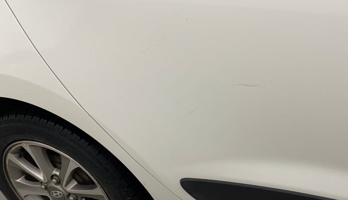 2016 Hyundai Grand i10 ASTA (O) 1.2 KAPPA VTVT, Petrol, Manual, 21,963 km, Right rear door - Minor scratches