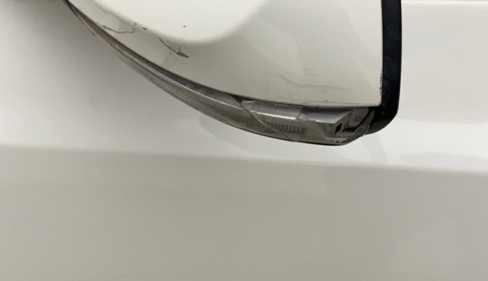 2016 Hyundai Grand i10 ASTA (O) 1.2 KAPPA VTVT, Petrol, Manual, 21,963 km, Left rear-view mirror - Indicator light has minor damage