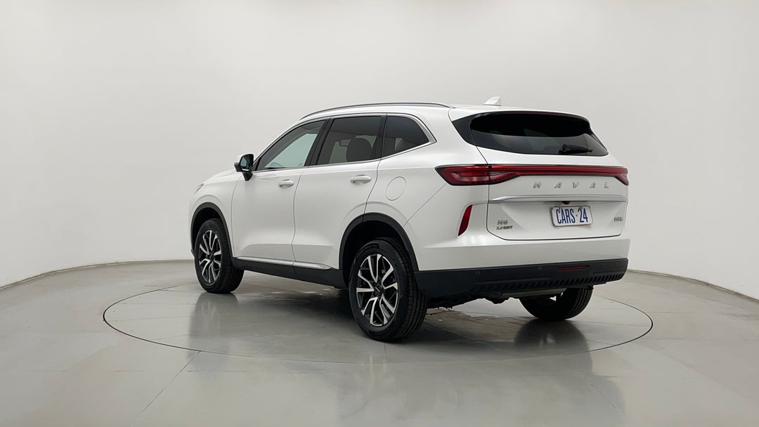 Left Back Diagonal (45- Degree) View