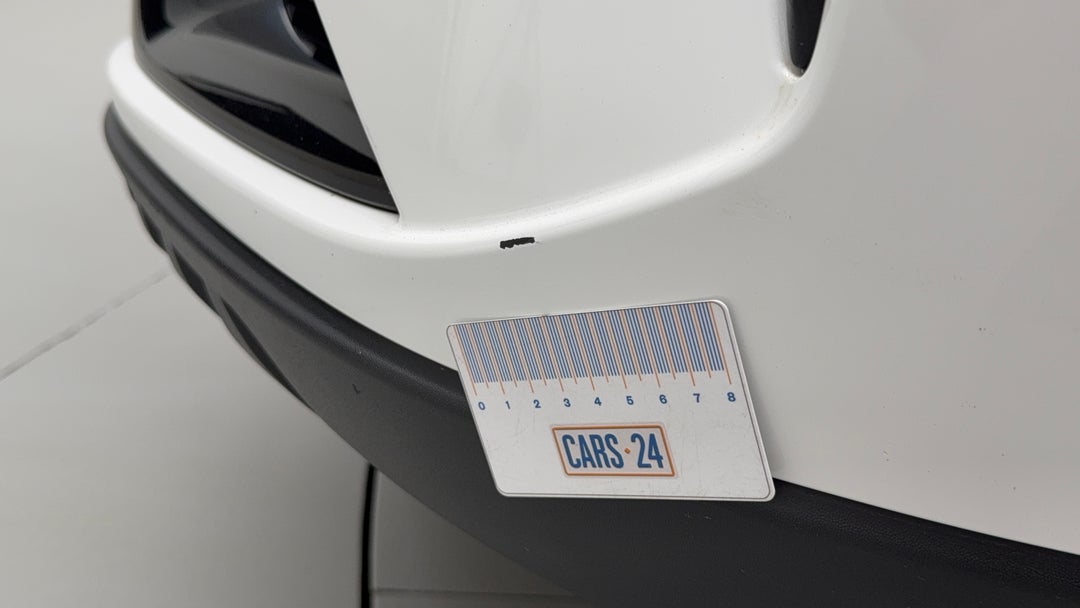 Bumper Front Scratch