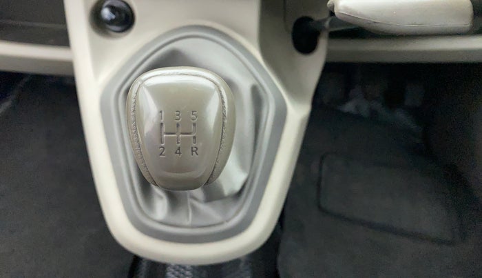 2015 Datsun Go T, Petrol, Manual, 54,069 km, Gear Lever
