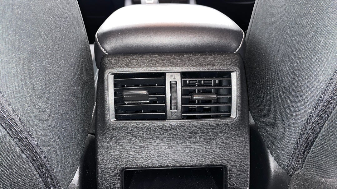 Rear A/C Vent