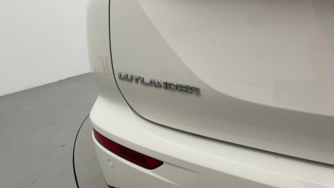 Badge (Boot Left Side)