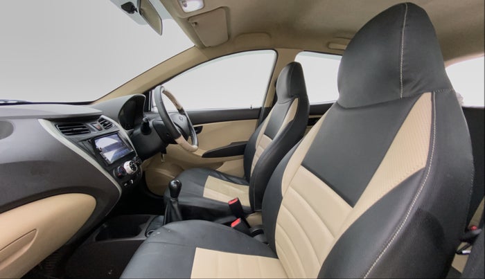 2018 Hyundai Eon ERA PLUS, Petrol, Manual, 40,675 km, Right Side Front Door Cabin