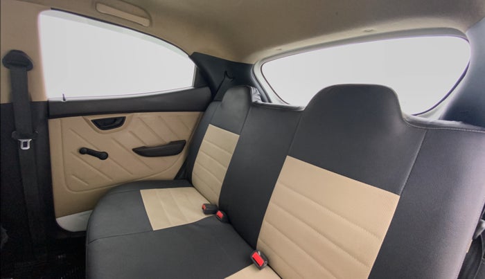 2018 Hyundai Eon ERA PLUS, Petrol, Manual, 40,675 km, Right Side Rear Door Cabin