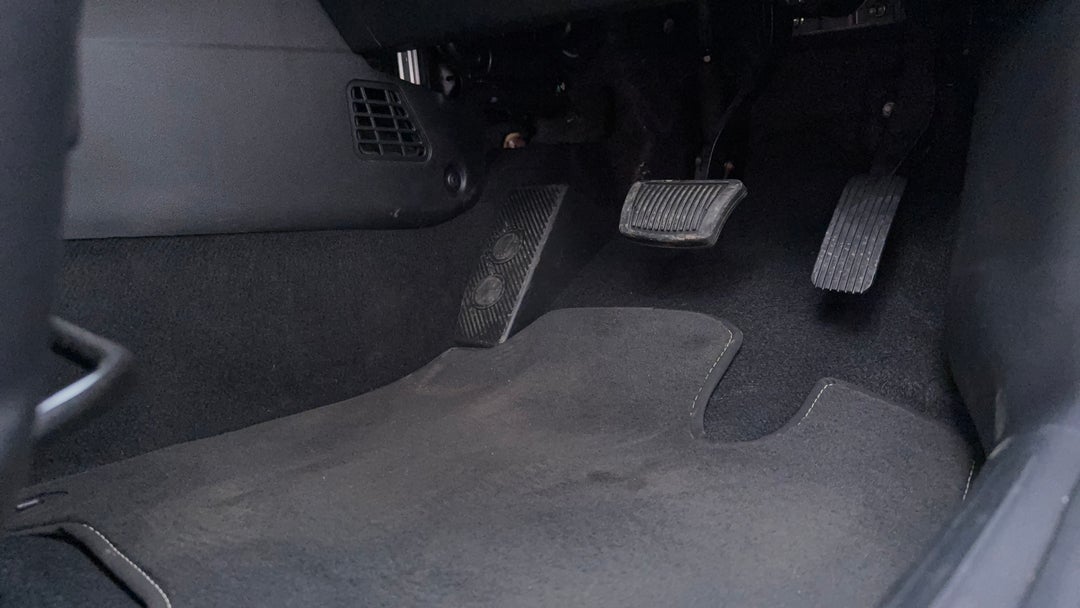 Pedals and Footmat