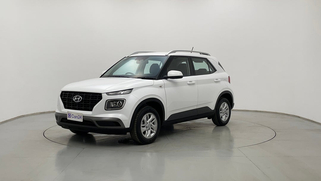 Left Front Diagonal (45- Degree) View