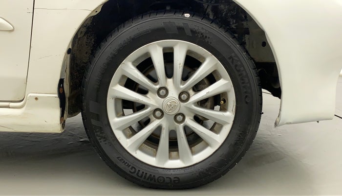 2011 Toyota Etios VX, Petrol, Manual, 69,819 km, Right Front Wheel