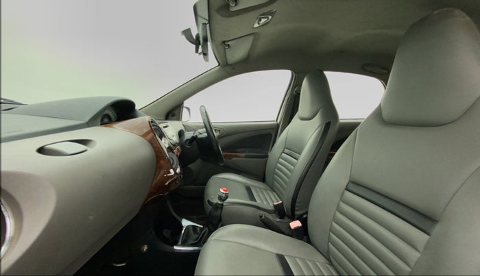 2011 Toyota Etios VX, Petrol, Manual, 69,819 km, Right Side Front Door Cabin