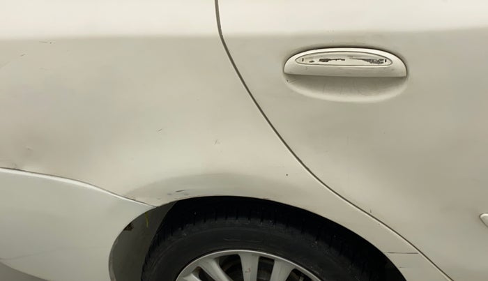 2011 Toyota Etios VX, Petrol, Manual, 69,819 km, Right quarter panel - Minor scratches