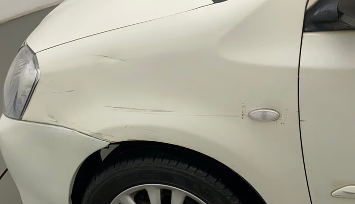 2011 Toyota Etios VX, Petrol, Manual, 69,819 km, Left fender - Minor scratches