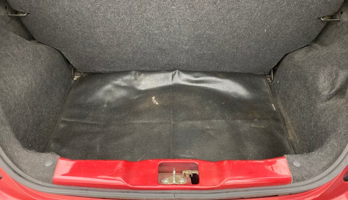 2016 Datsun Go T, Petrol, Manual, 72,037 km, Boot Inside