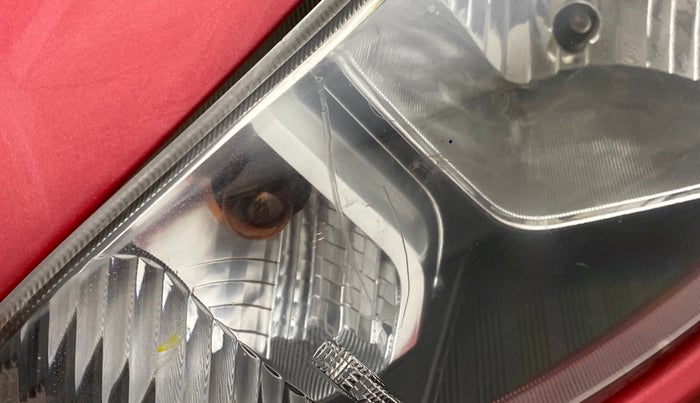 2016 Datsun Go T, Petrol, Manual, 72,037 km, Left headlight - Minor scratches