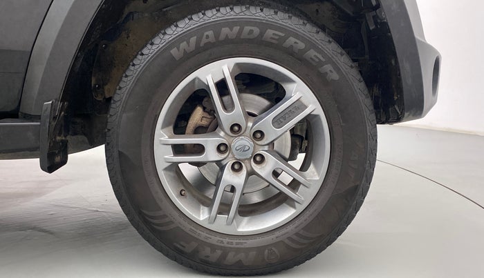2020 Mahindra Thar LX HARD TOP 4WD MT, Diesel, Manual, 30,134 km, Right Front Wheel