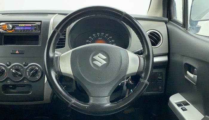 2011 Maruti Wagon R 1.0 LXI, Petrol, Manual, 35,638 km, Steering Wheel Close Up