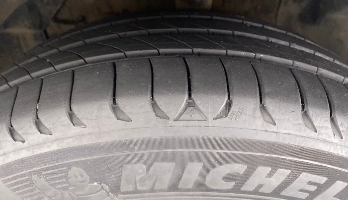 2018 Maruti S Cross SIGMA SHVS, Diesel, Manual, 40,185 km, Left Front Tyre Tread