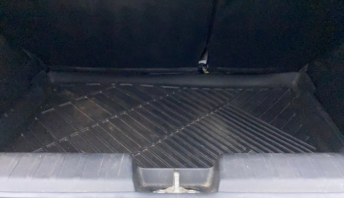 2019 Toyota Glanza V, Petrol, Manual, 54,744 km, Boot Inside