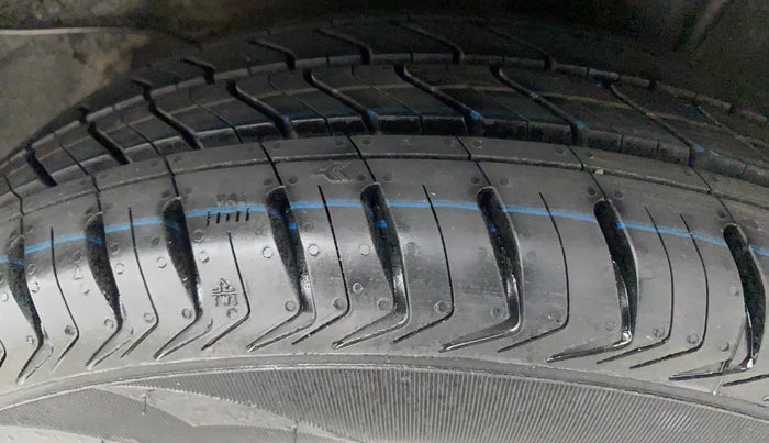 2018 Hyundai NEW SANTRO SPORTZ AMT, Petrol, Automatic, 3,426 km, Left Rear Tyre Tread