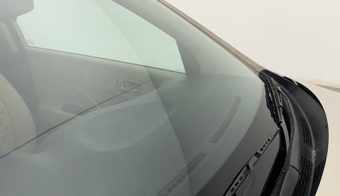 2018 Hyundai NEW SANTRO SPORTZ AMT, Petrol, Automatic, 3,426 km, Front windshield - Minor spot on windshield