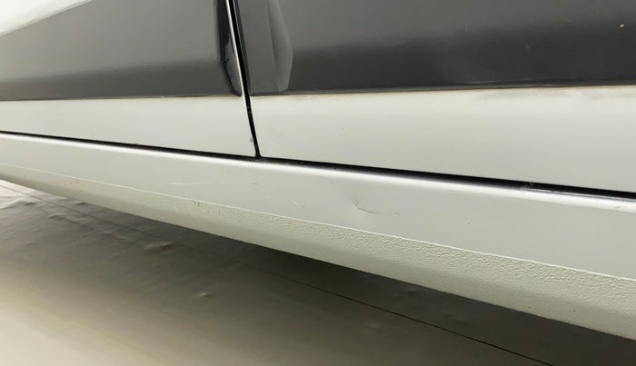 2018 Hyundai Grand i10 MAGNA 1.2 KAPPA VTVT, Petrol, Manual, 28,543 km, Left running board - Minor scratches
