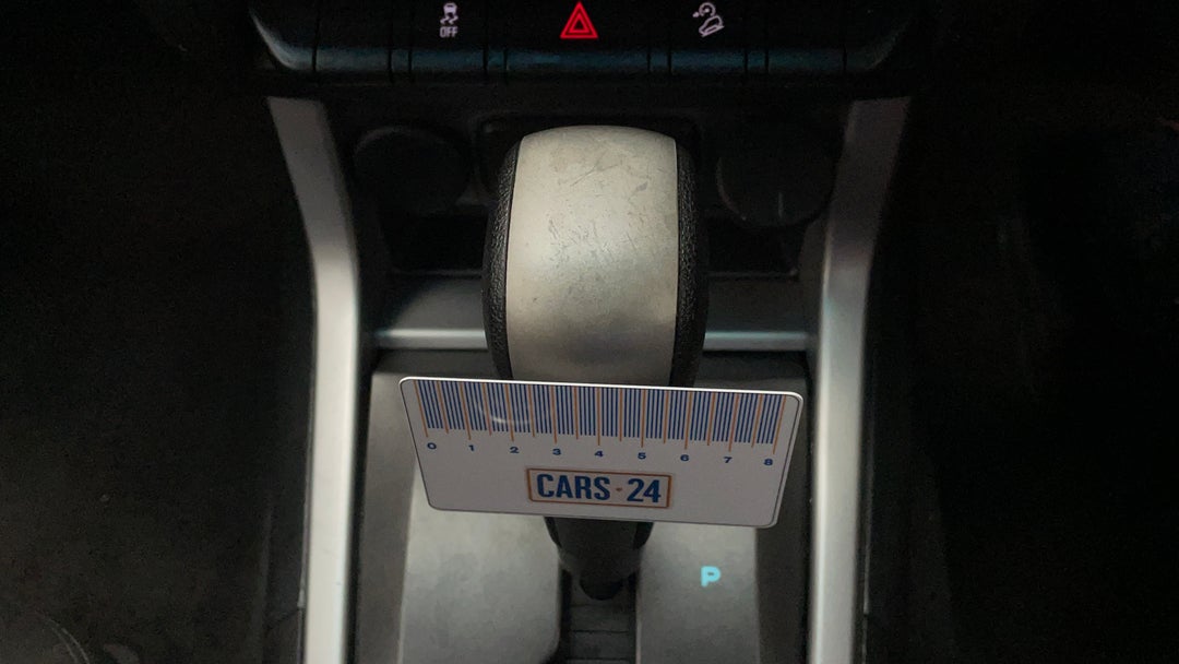 Gear Lever Knob Wear
