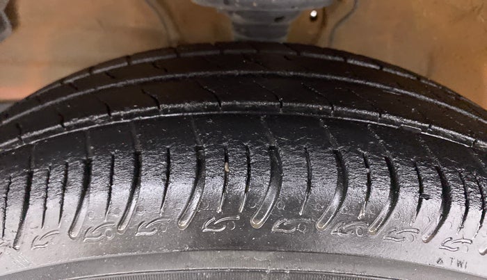 2019 Maruti S PRESSO VXI+, Petrol, Manual, 24,445 km, Left Front Tyre Tread